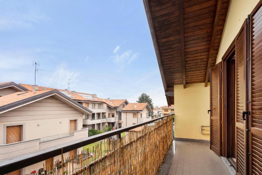 Appartamento Open Space Ferno Ngoại thất bức ảnh